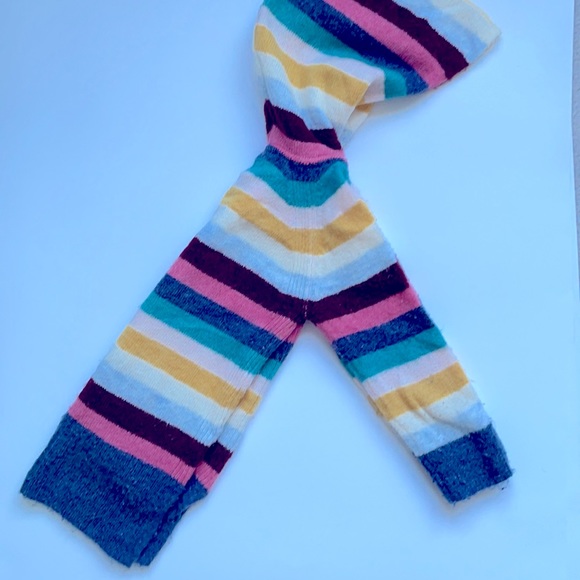 4T Girls Gap multicolored zip up hoodie. - Picture 3 of 3